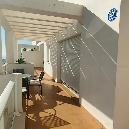 Spacious With A Great View Apartament