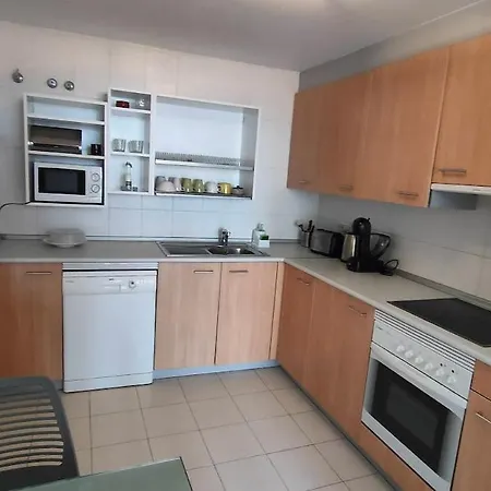 Spacious With A Great View Benalmádena