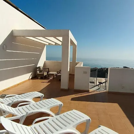 Spacious With A Great View *