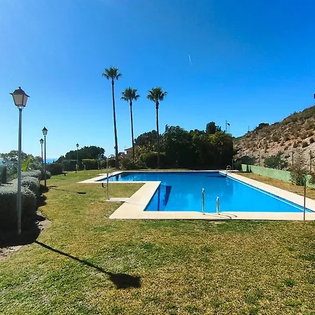 Spacious With A Great View Апартаменты